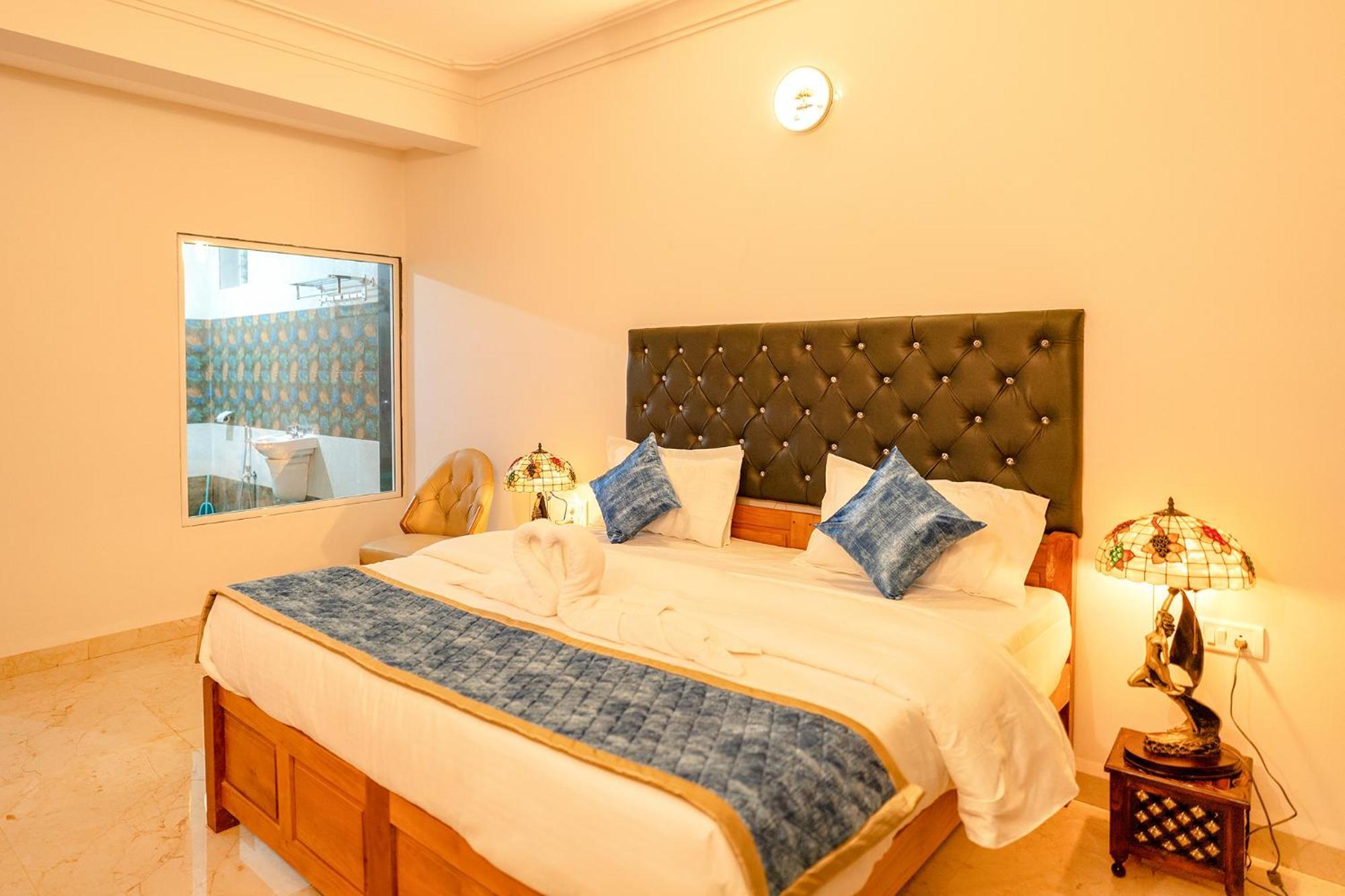 Fabhotel Dabotel With Swimming Pool Калангут Экстерьер фото