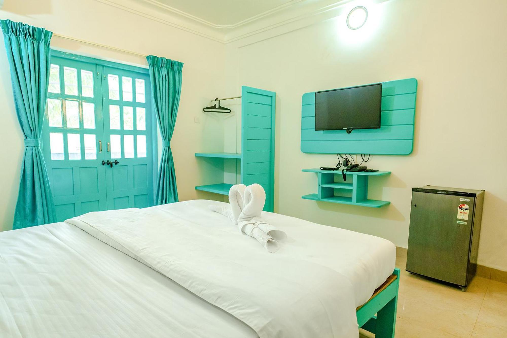 Fabhotel Dabotel With Swimming Pool Калангут Экстерьер фото